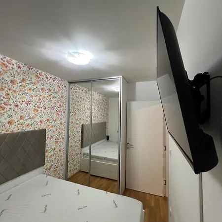Apartment Mihajlo *